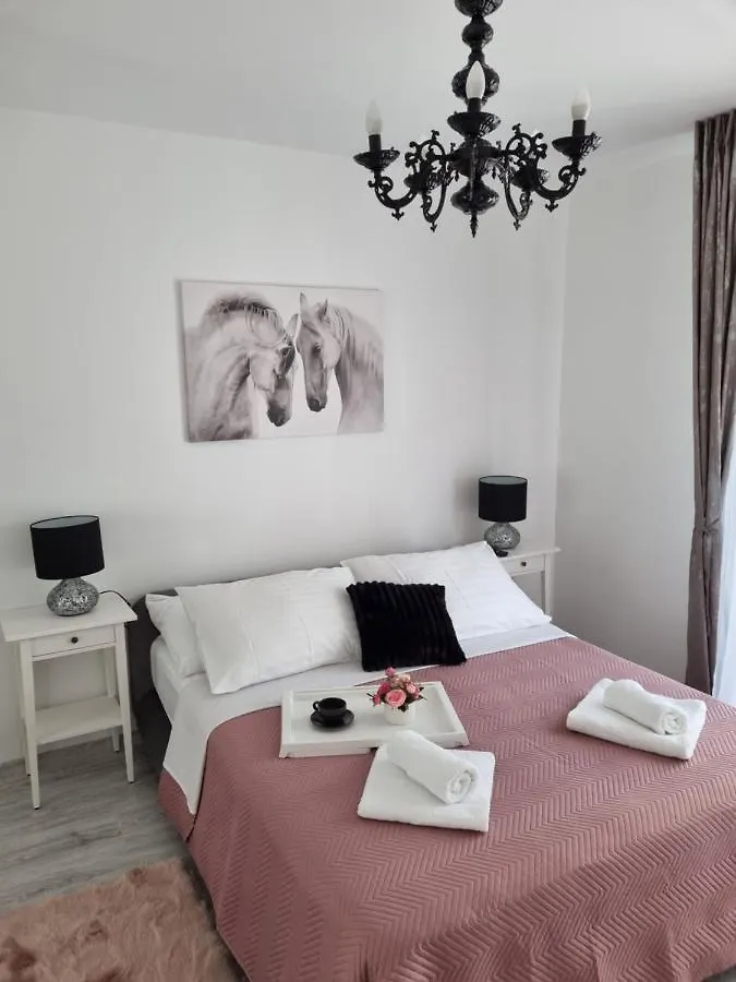 Babylu Apartman Zadar 0*,