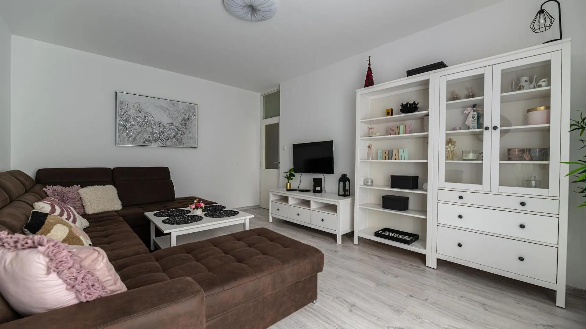 Babylu Apartman Zadar 0*,  Croatia